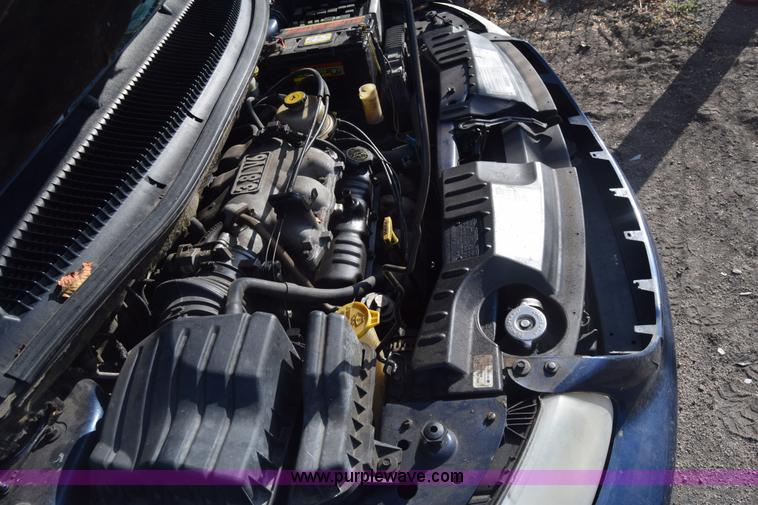 image for item K4750 2001 Chrysler Town & Country