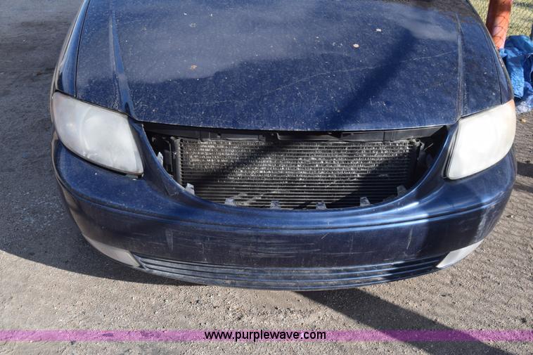 image for item K4750 2001 Chrysler Town & Country