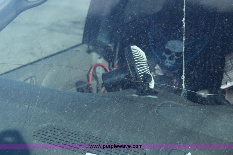 image for item K4750 2001 Chrysler Town & Country