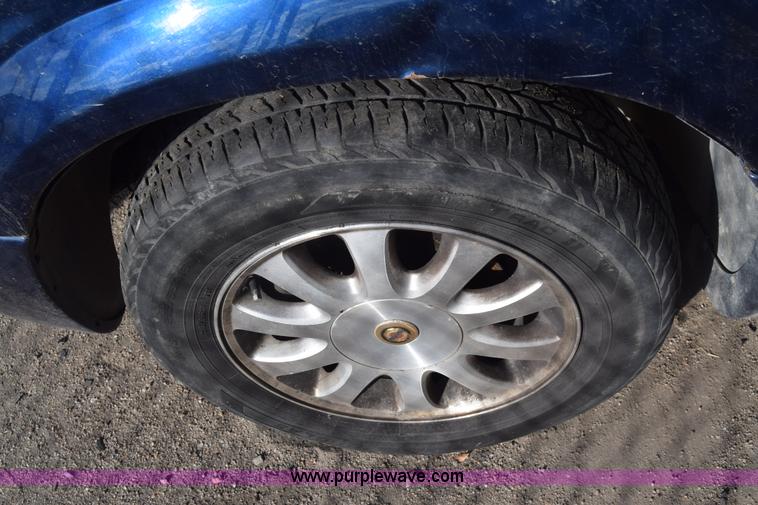 image for item K4750 2001 Chrysler Town & Country