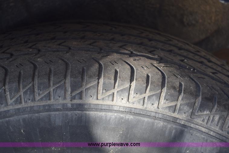 image for item K4750 2001 Chrysler Town & Country