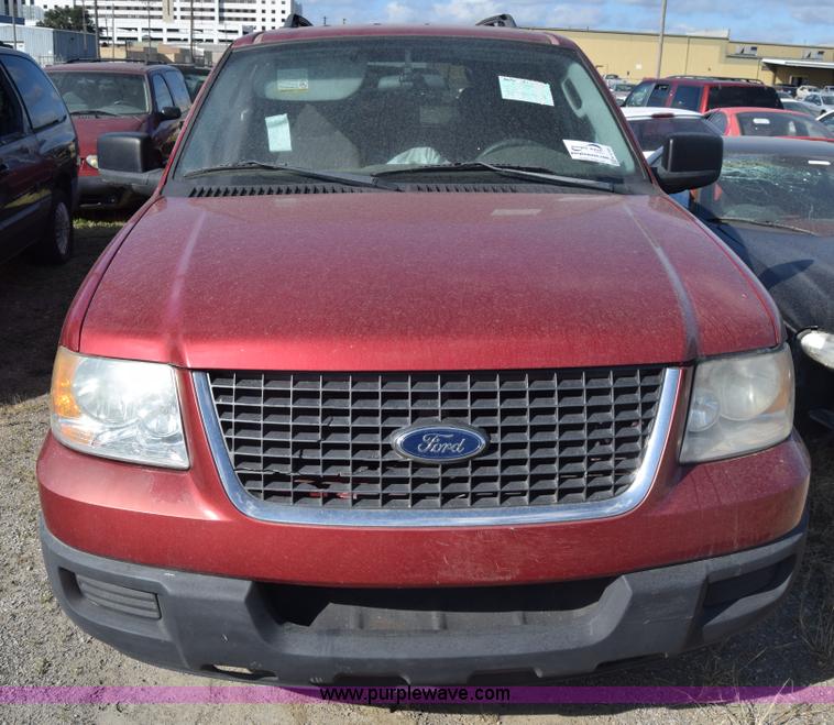 image for item K4758 2005 Ford Expedition SUV