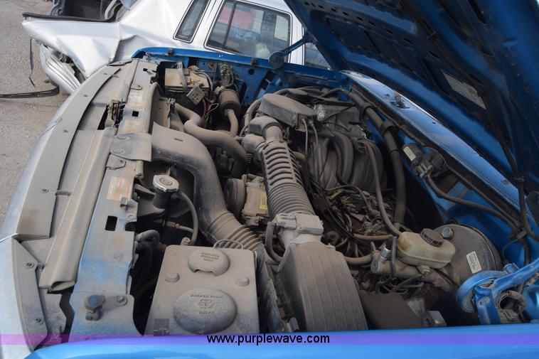 image for item K4770 1995 Ford F150 SuperCab pickup truck