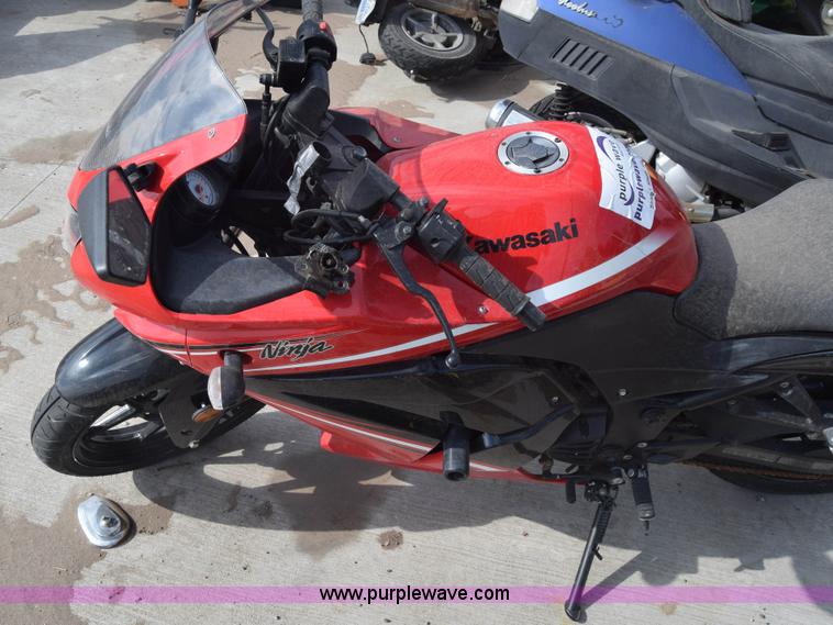 image for item K4774 2012 Kawasaki Ninja motorcycle