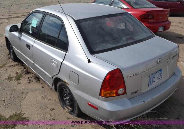 image for item K4778 2003 Hyundai Accent GL