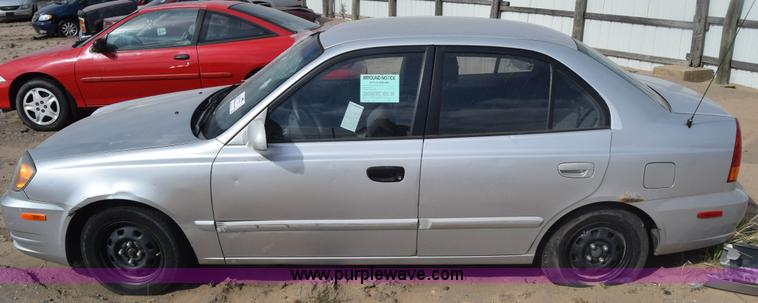image for item K4778 2003 Hyundai Accent GL