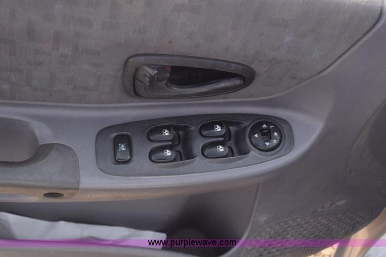 image for item K4778 2003 Hyundai Accent GL