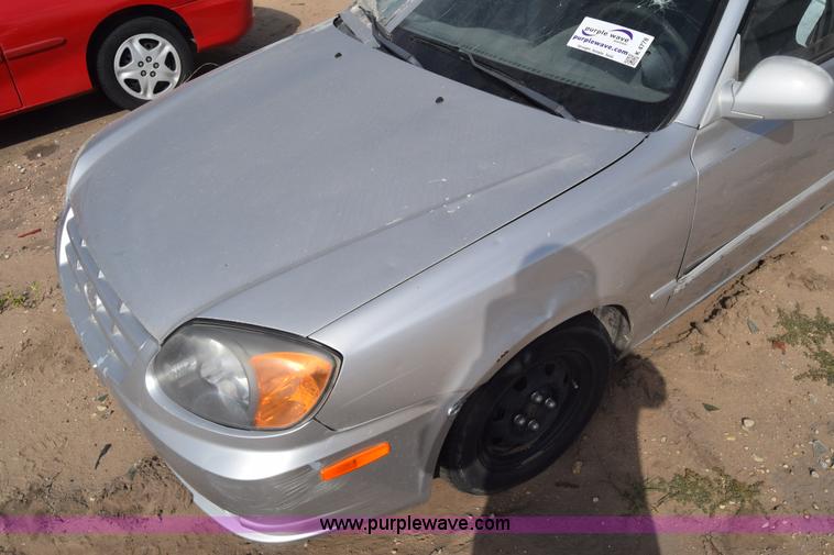 image for item K4778 2003 Hyundai Accent GL
