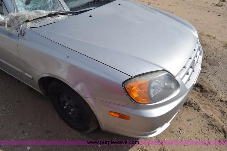 image for item K4778 2003 Hyundai Accent GL