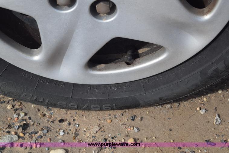 image for item K4779 2002 Chevrolet Cavalier LS