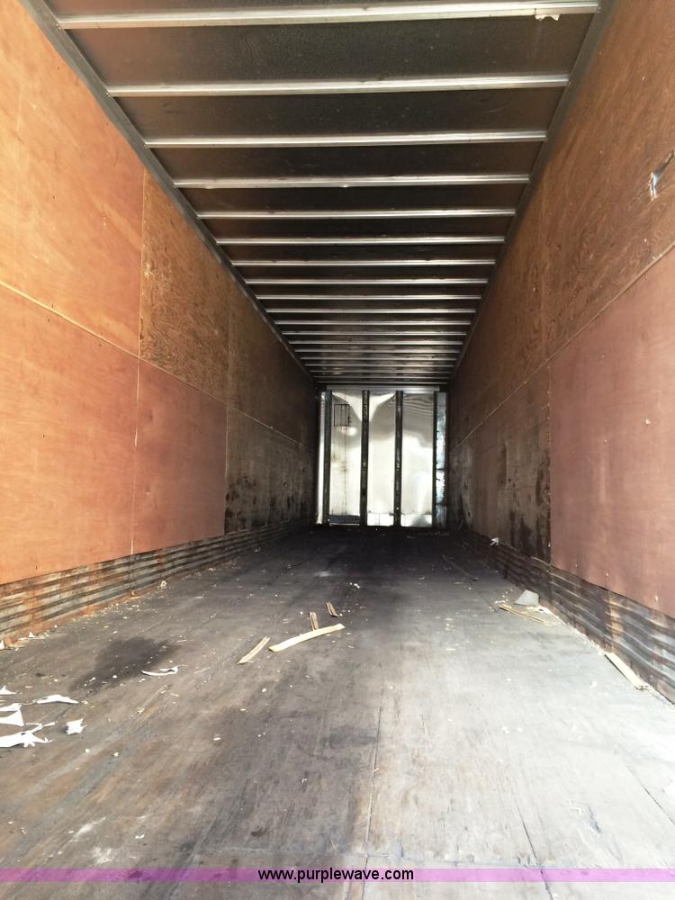 image for item D1775 1995 Fruehauf dry van trailer