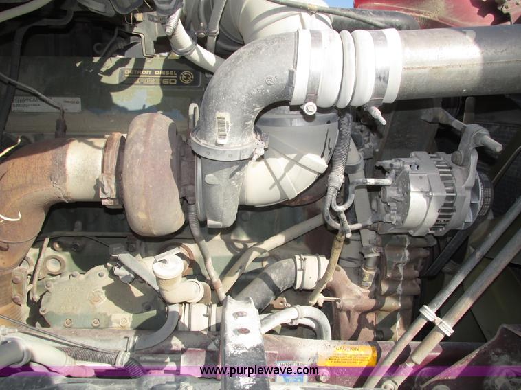 image for item H1111 1998 Kenworth T2000 semi truck