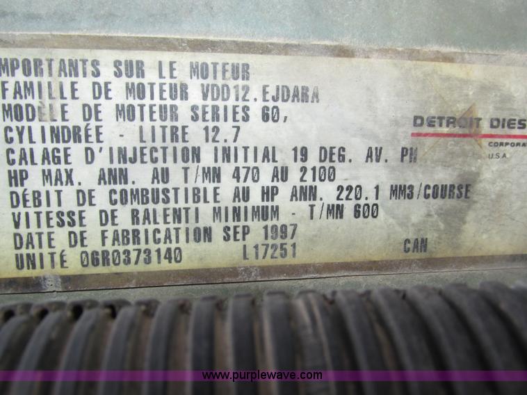 image for item H1111 1998 Kenworth T2000 semi truck