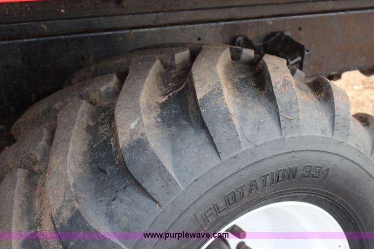 image for item J4365 2001 International 4700 dump truck