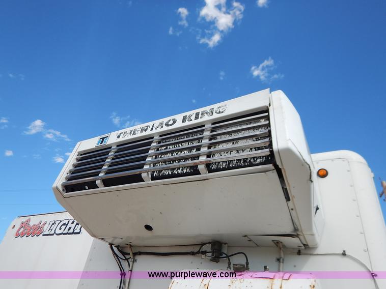 image for item J6453 1998 Hackney beverage trailer