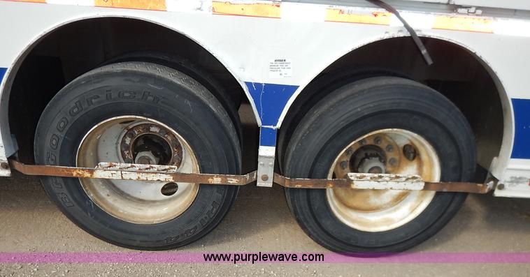 image for item J6453 1998 Hackney beverage trailer