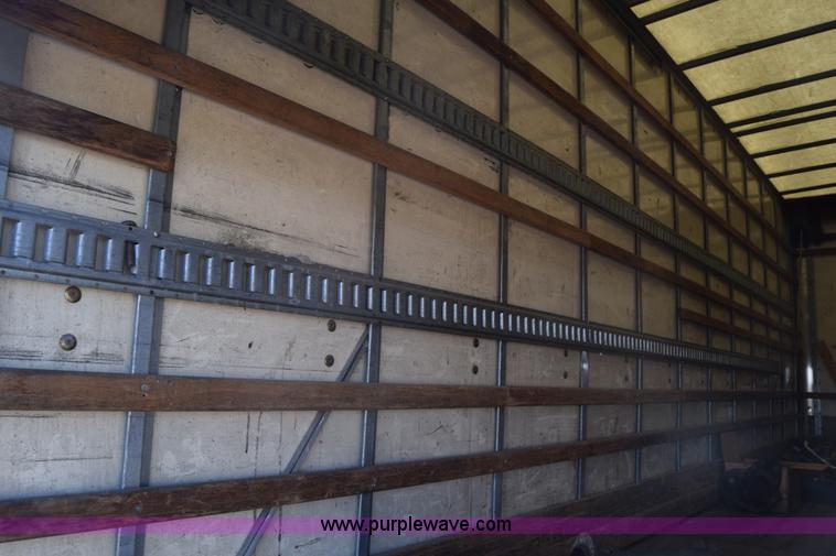 image for item J7010 2006 Freightliner Business Class M2 box truck