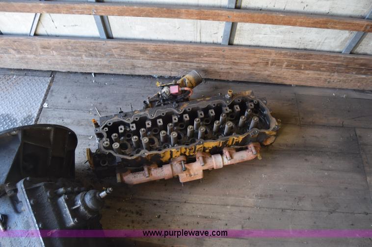 image for item J7010 2006 Freightliner Business Class M2 box truck