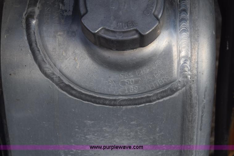 image for item J7010 2006 Freightliner Business Class M2 box truck