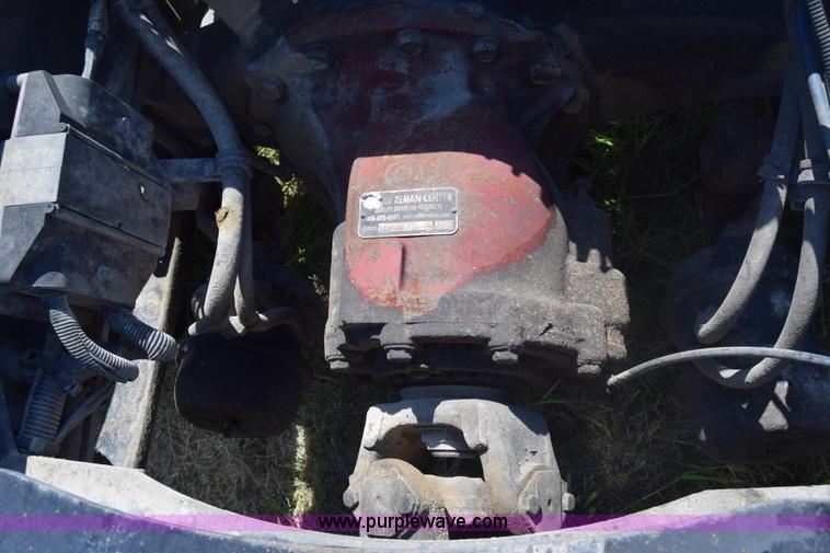 image for item J7217 2006 Freightliner Columbia semi truck