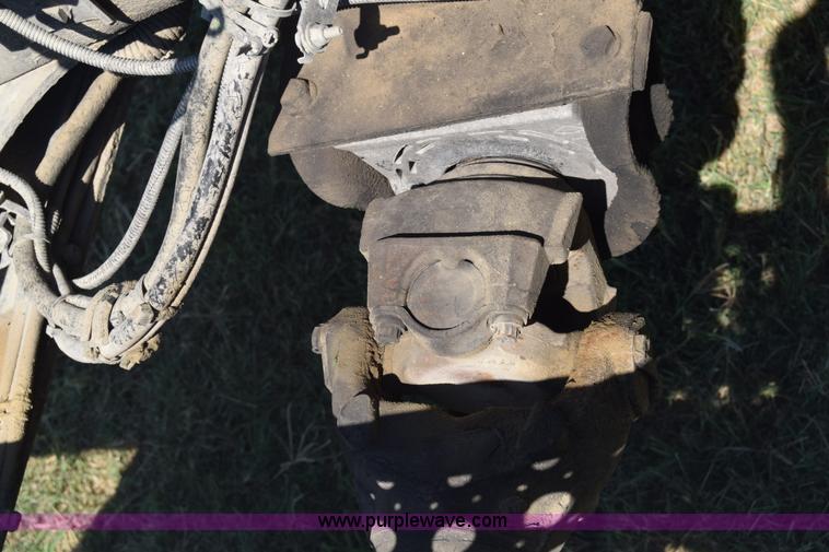 image for item J7219 2006 Freightliner Columbia semi truck