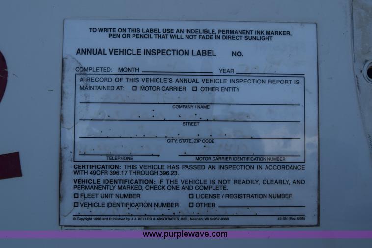 image for item K1188 2006 Hino 268 box truck