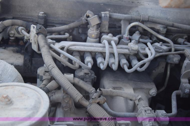 image for item K1188 2006 Hino 268 box truck