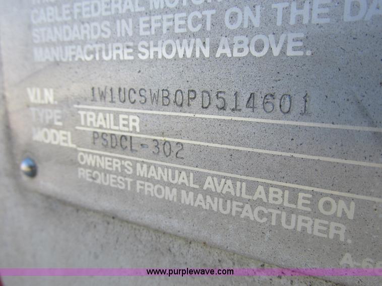 image for item K2195 1993 Wilson PSDCL-302 livestock trailer