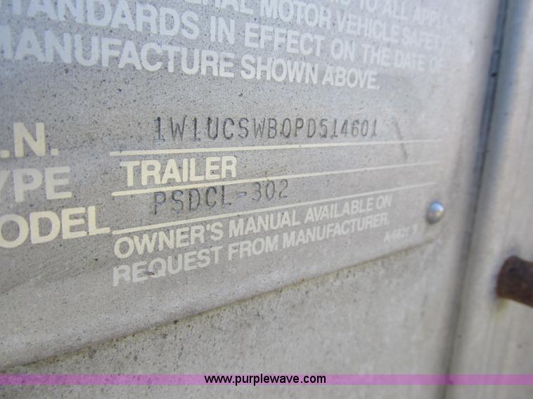 image for item K2195 1993 Wilson PSDCL-302 livestock trailer