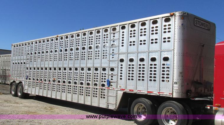 image for item K2198 2001 Wilson PSDCL-302 livestock trailer