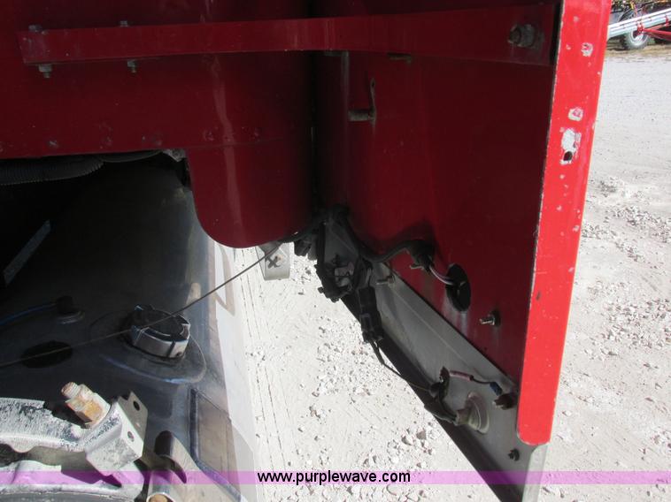 image for item K2199 2003 Freightliner FLD 132XL Classic semi truck