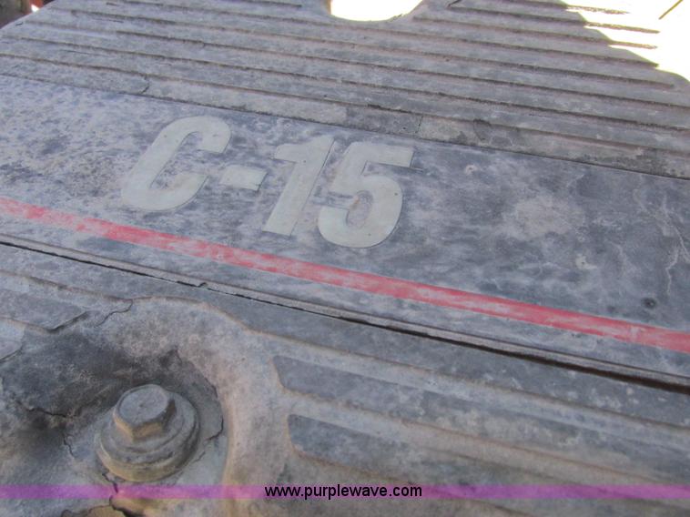 image for item K2199 2003 Freightliner FLD 132XL Classic semi truck