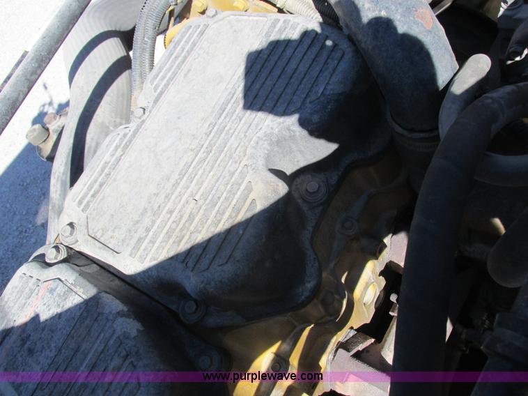 image for item K2199 2003 Freightliner FLD 132XL Classic semi truck