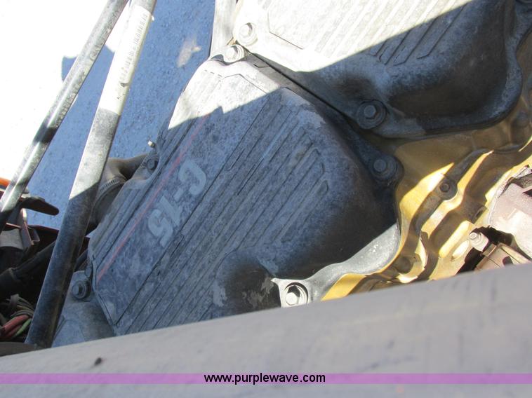 image for item K2199 2003 Freightliner FLD 132XL Classic semi truck