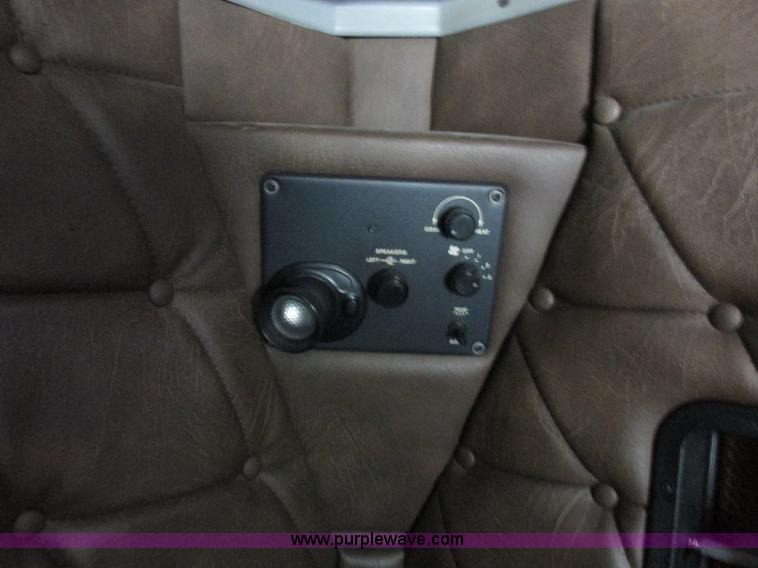 image for item K2199 2003 Freightliner FLD 132XL Classic semi truck