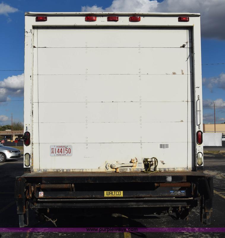 image for item K4765 2008 Kenworth T300 box truck