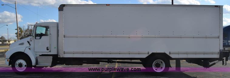 image for item K4765 2008 Kenworth T300 box truck