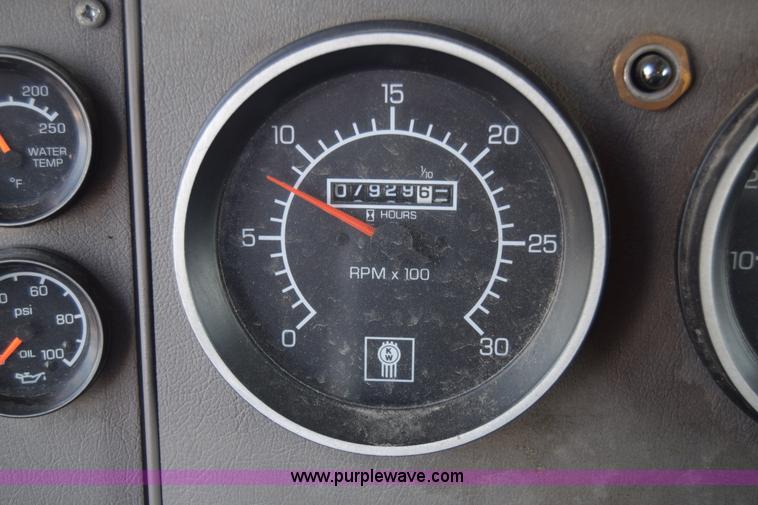 image for item K4765 2008 Kenworth T300 box truck