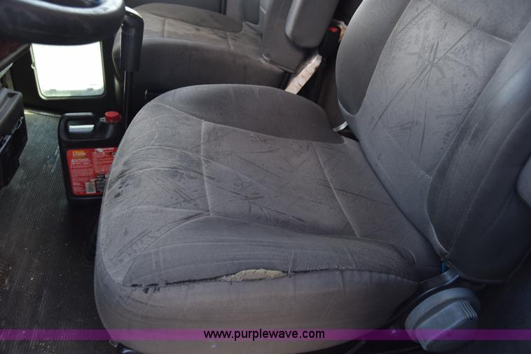 image for item K4765 2008 Kenworth T300 box truck