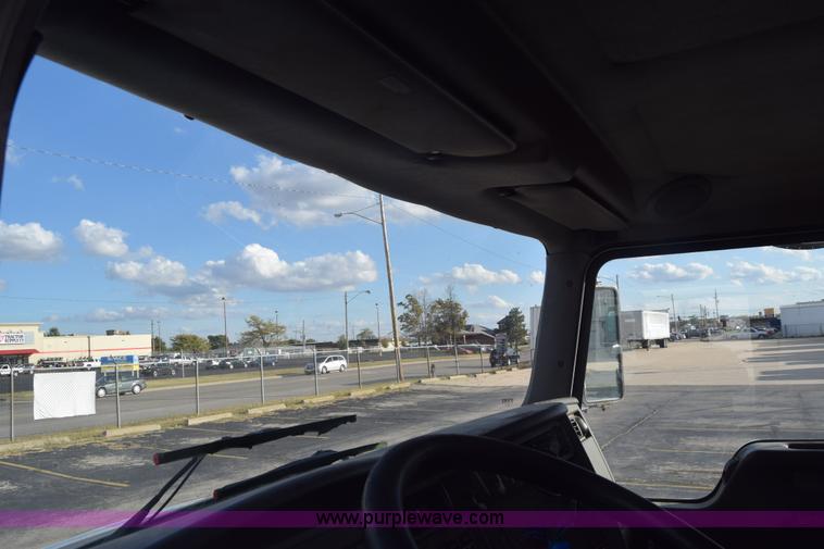 image for item K4765 2008 Kenworth T300 box truck