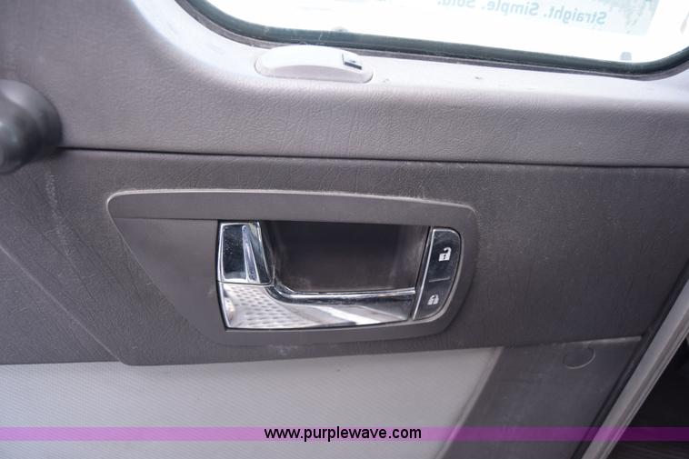 image for item K4765 2008 Kenworth T300 box truck