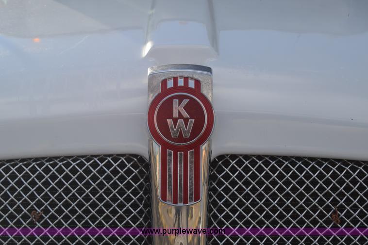 image for item K4765 2008 Kenworth T300 box truck