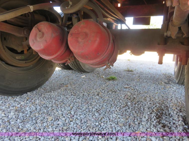 image for item L2421 1979 Transcraft ETH-40-65 flatbed trailer