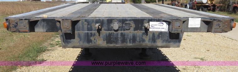 image for item L2422 1989 Eagle step deck trailer