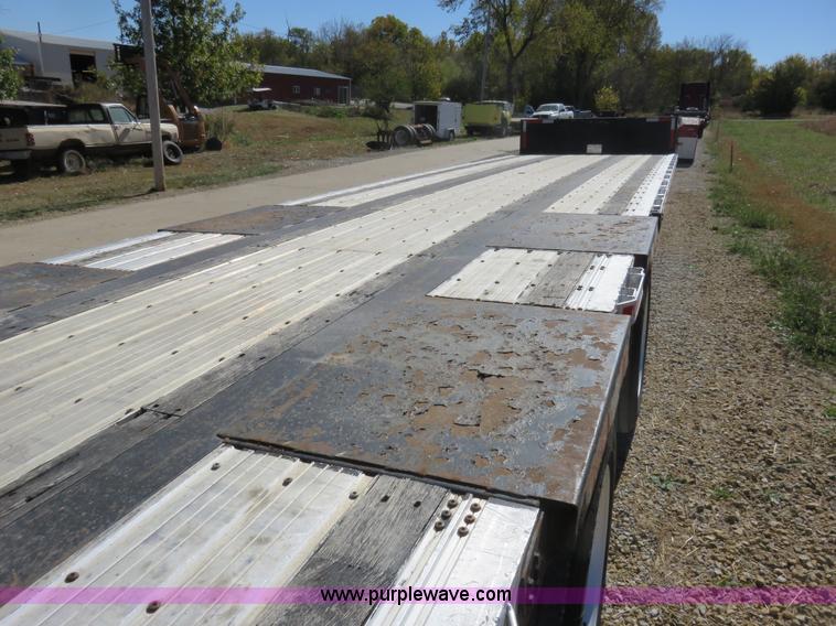 image for item L2422 1989 Eagle step deck trailer