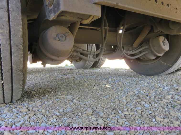 image for item L2422 1989 Eagle step deck trailer