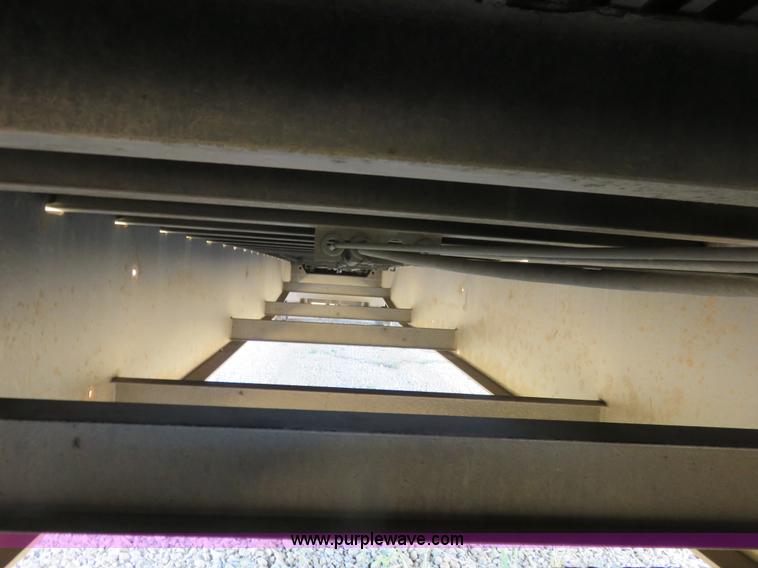 image for item L2422 1989 Eagle step deck trailer