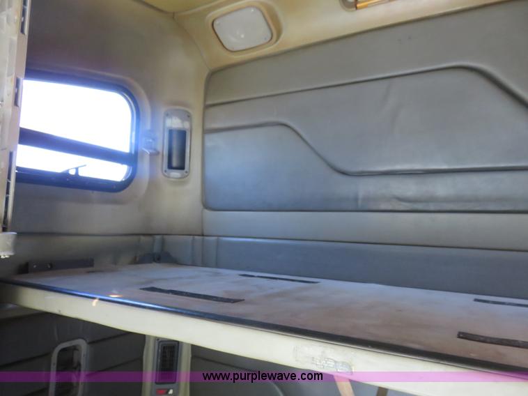 image for item L2446 1999 Freightliner Century Class semi truck