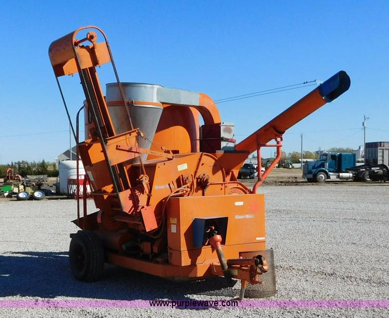 image for item AW9445 Bear Cat 1260 grinder mixer