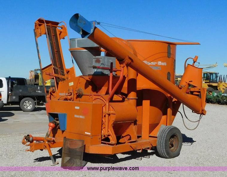 image for item AW9445 Bear Cat 1260 grinder mixer